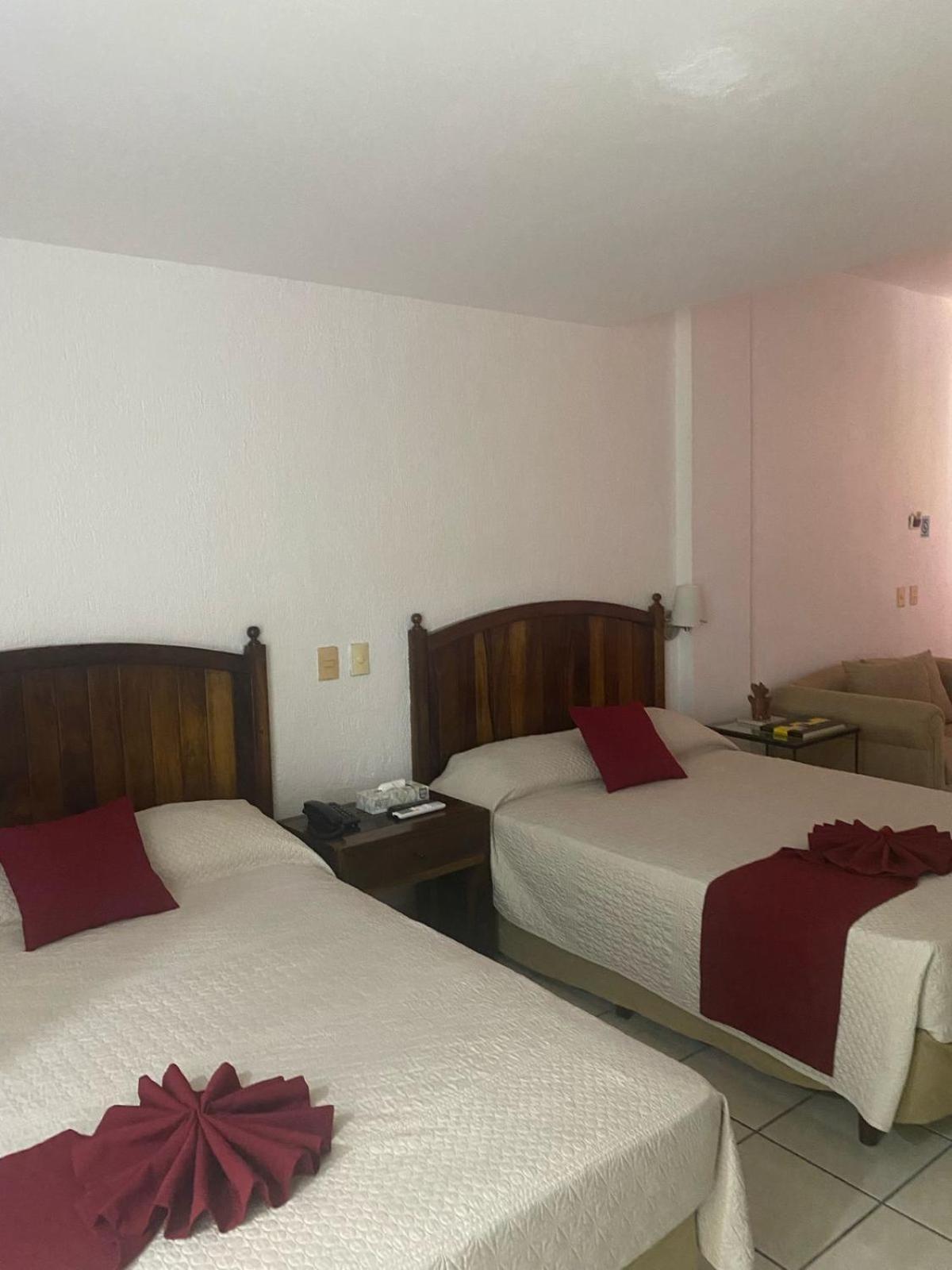 Hotel La Pergola Manzanillo Esterno foto